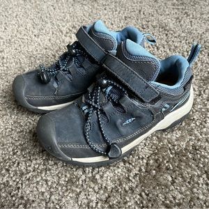 Keen Targhee waterproof hiking shoes size 12